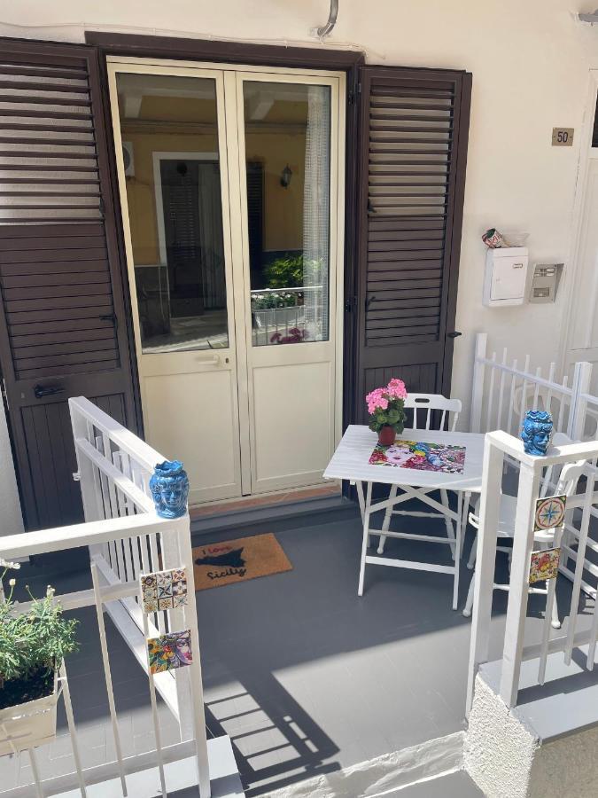 Ninni Mondello House المظهر الخارجي الصورة